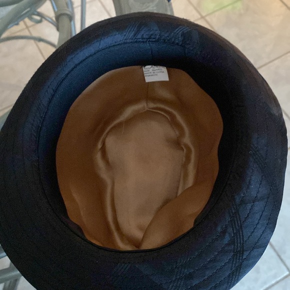 Fedora hat price drop from $15 to $13 - Picture 2 of 3